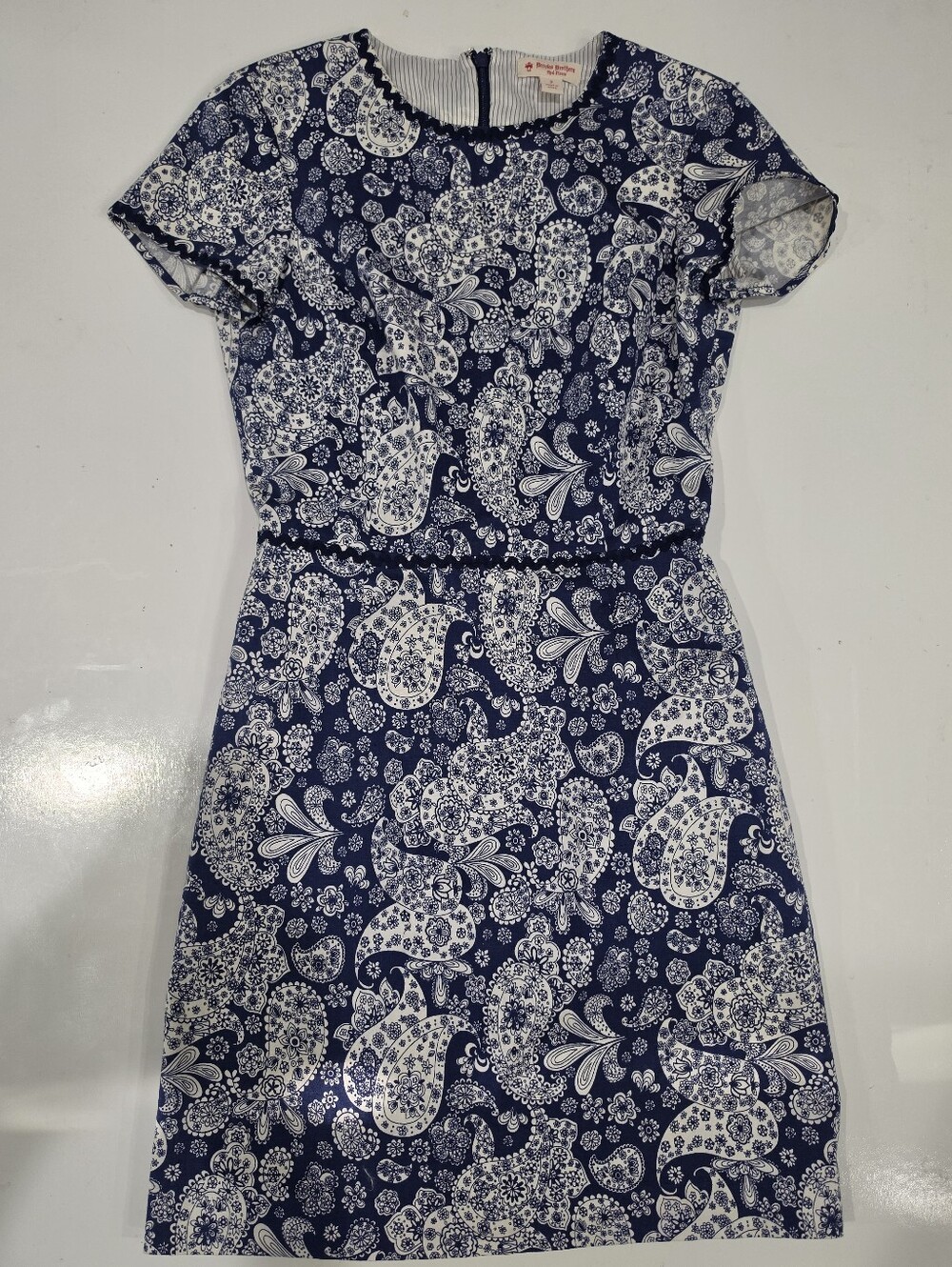Brooks Brothers Navy Blue and White Paisley Dress Size 2